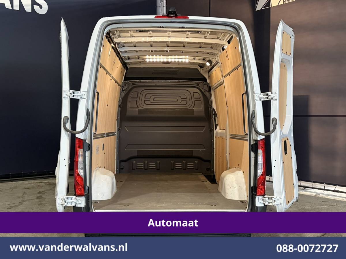 Mercedes-Benz Sprinter Mercedes-Benz Sprinter 317 CDI 170pk 9G-Tronic Automaat L2H2 2025 model Euro6 Airco | Camera | Navigatie | Adaptieve Cruisecontrol | LED Chauffeursstoel, Stoelverwarming, Parkeersensoren, Bjrijdersbank