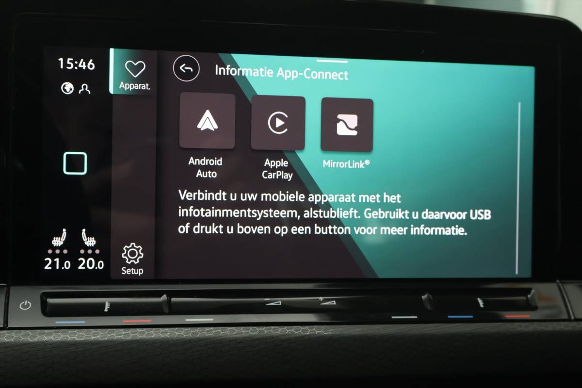Volkswagen Golf Volkswagen Golf 1.4 eHybrid GTE 204pk DSG I Navi I ACC I Stoelverwarming I Keyless I Climate I Carplay