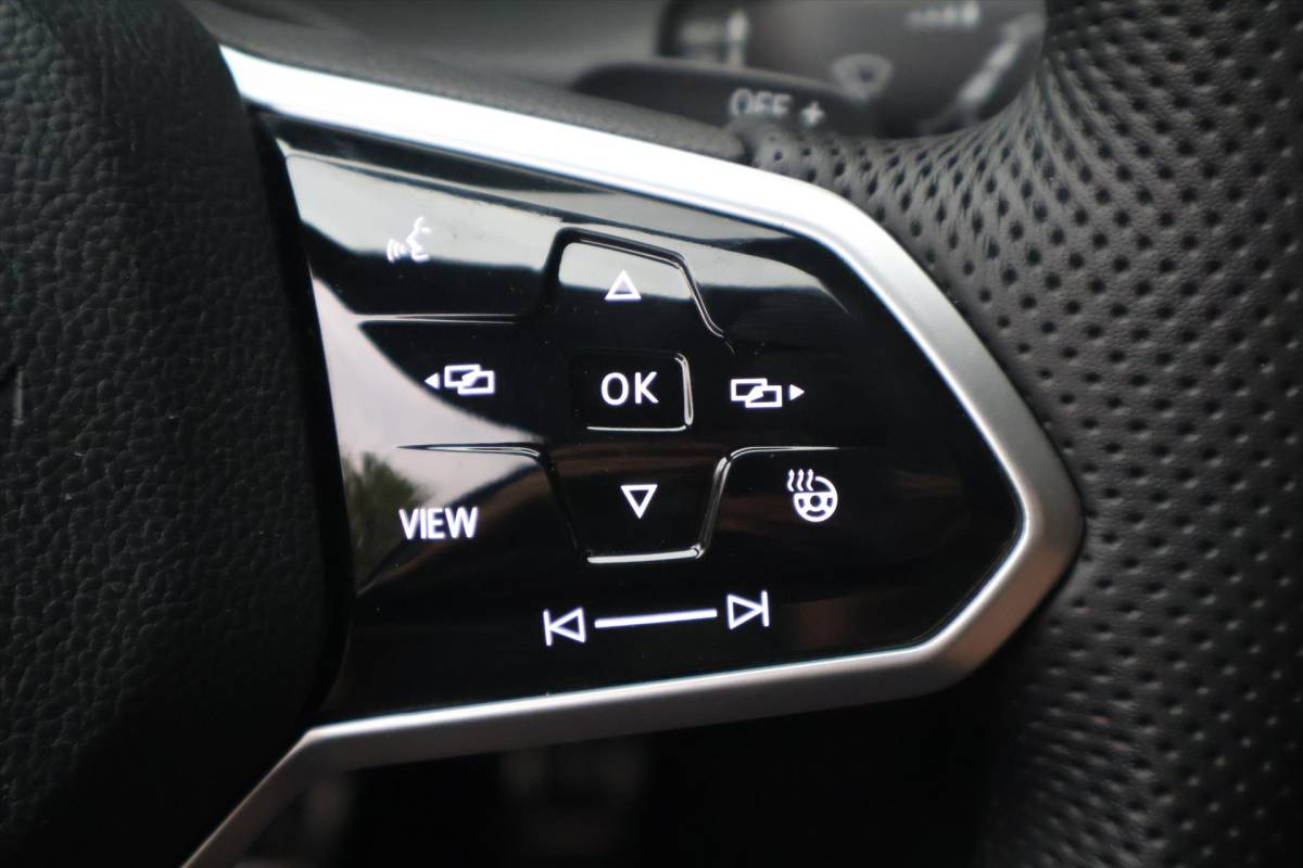 Volkswagen Golf Volkswagen Golf 1.4 eHybrid GTE 204pk DSG I Navi I ACC I Stoelverwarming I Keyless I Climate I Carplay