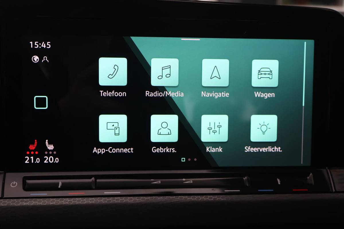 Volkswagen Golf Volkswagen Golf 1.4 eHybrid GTE 204pk DSG I Navi I ACC I Stoelverwarming I Keyless I Climate I Carplay
