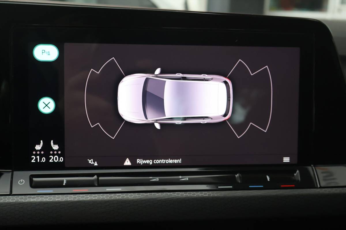 Volkswagen Golf Volkswagen Golf 1.4 eHybrid GTE 204pk DSG I Navi I ACC I Stoelverwarming I Keyless I Climate I Carplay