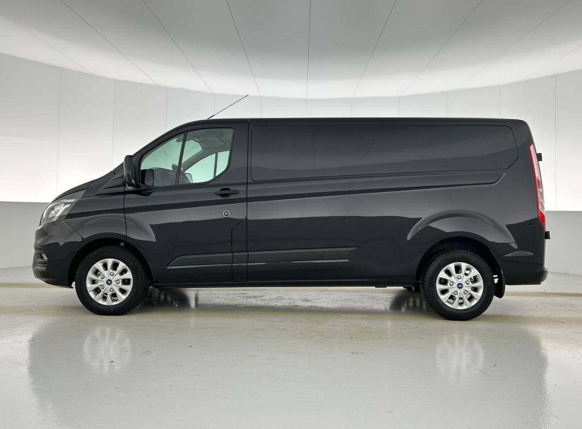 Ford Transit Custom Ford Transit Custom 300 2.0 TDCI L2H1 Trend Automaat Airco Navigatie Cruisecontrol Camera Parkeersensoren Trekhaak