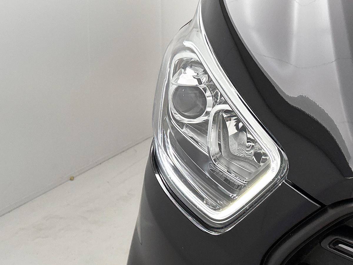 Ford Transit Custom Ford Transit Custom 300 2.0 TDCI L2H1 Trend Automaat Airco Navigatie Cruisecontrol Camera Parkeersensoren Trekhaak