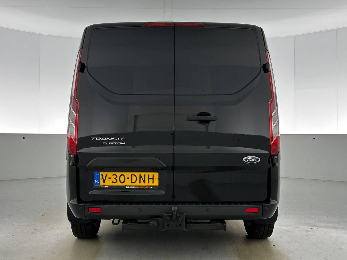 Ford Transit Custom Ford Transit Custom 300 2.0 TDCI L2H1 Trend Automaat Airco Navigatie Cruisecontrol Camera Parkeersensoren Trekhaak