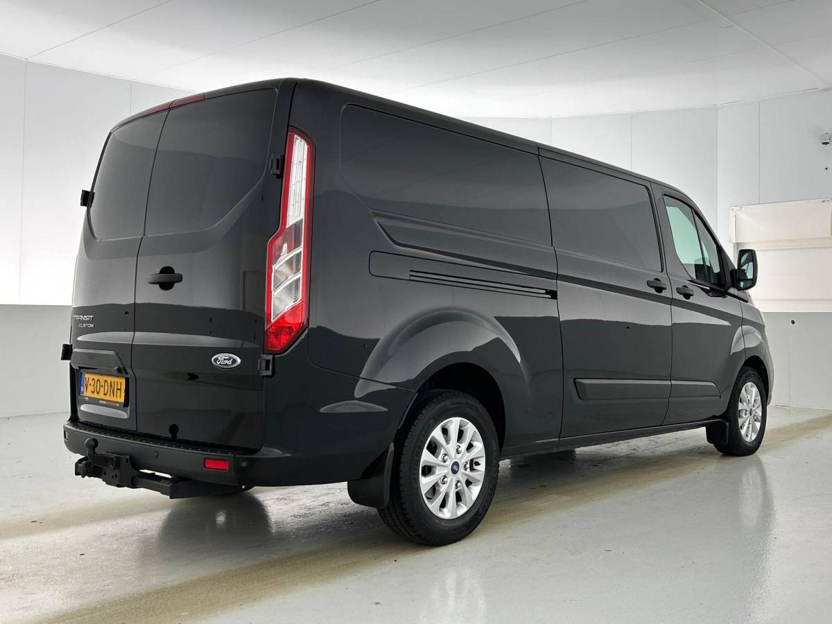 Ford Transit Custom Ford Transit Custom 300 2.0 TDCI L2H1 Trend Automaat Airco Navigatie Cruisecontrol Camera Parkeersensoren Trekhaak