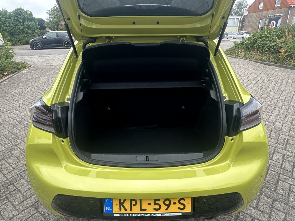 Peugeot 208 Peugeot 208 Peugeot 208 Hybrid Allure 100 PK | PDC V+A |
