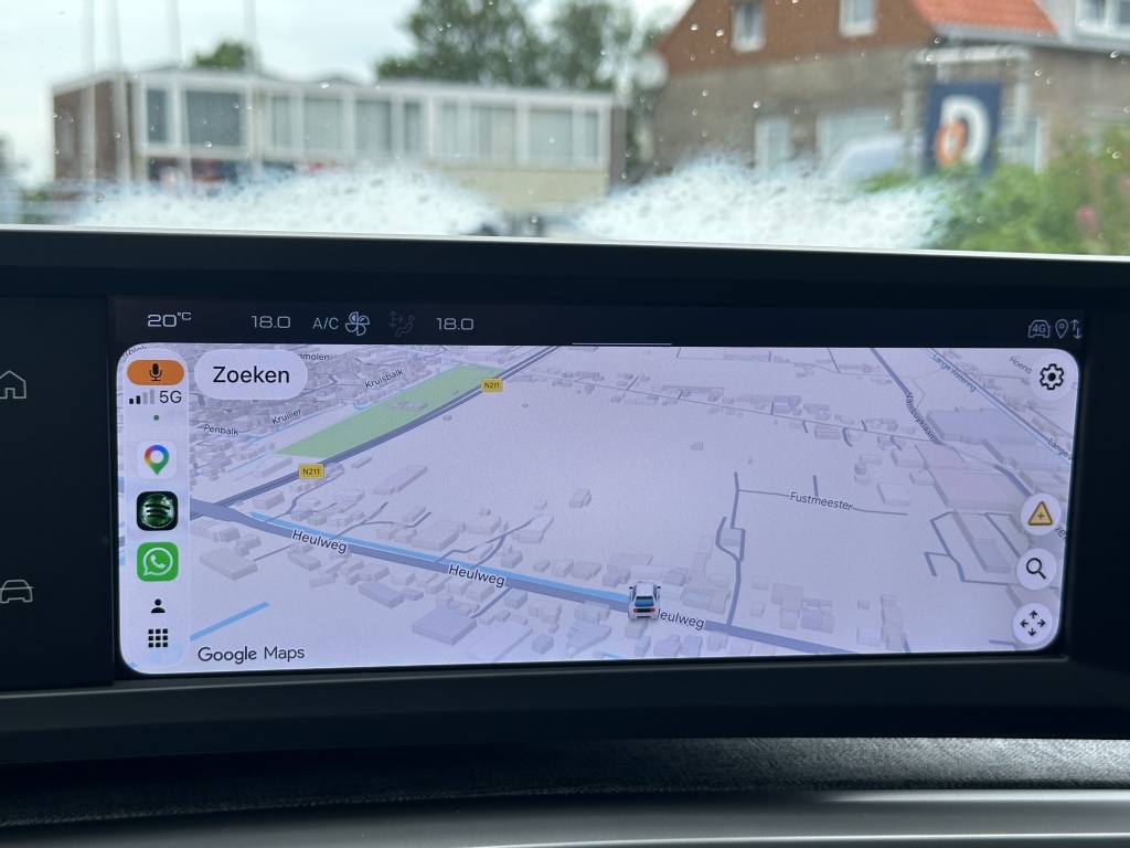 Peugeot 5008 Peugeot 5008 Hybrid 145 Allure | 7 Persoons | CarPlay |