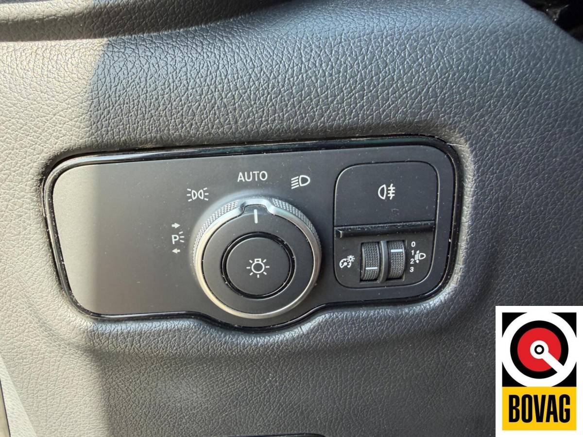 Mercedes-Benz Vito Mercedes Vito Bestel 116 CDI L1 Pro AIRCO 163 pk