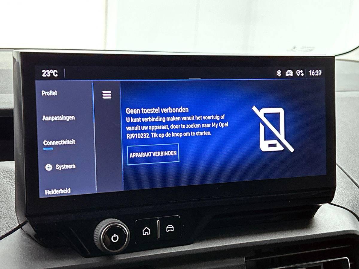 Opel Combo Opel Combo 1.5 BlueHDi 130PK L2 Automaat Apple Carplay / Android Auto Navigatie Trekhaak Airco Camera Cruise Control Parkeersensoren V+A DAB