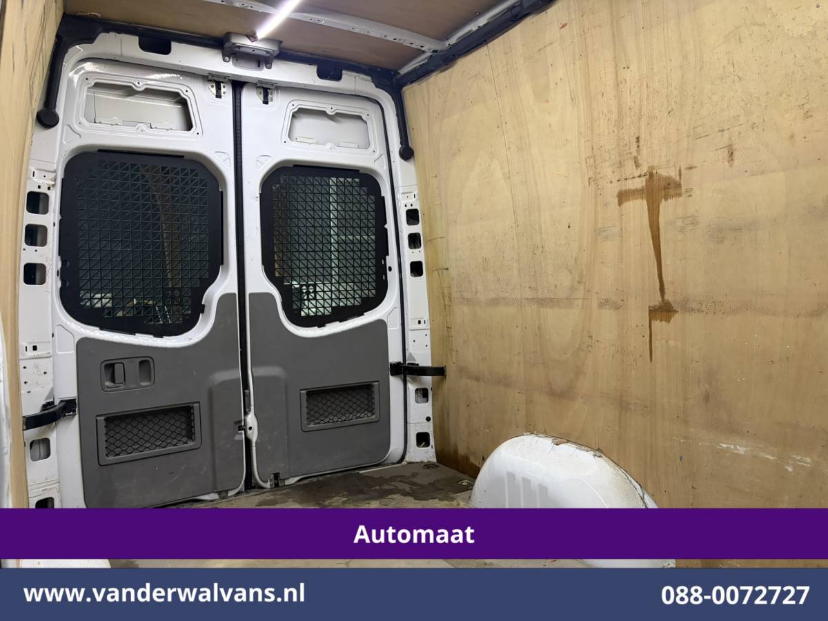 Mercedes-Benz Sprinter Mercedes-Benz Sprinter 314 CDI 143pk Automaat L2H2 Euro6 Airco | Camera | Navigatie | 2800kg Trekhaak | Imperiaal Cruisecontrol, Trap, Bijrijdersbank