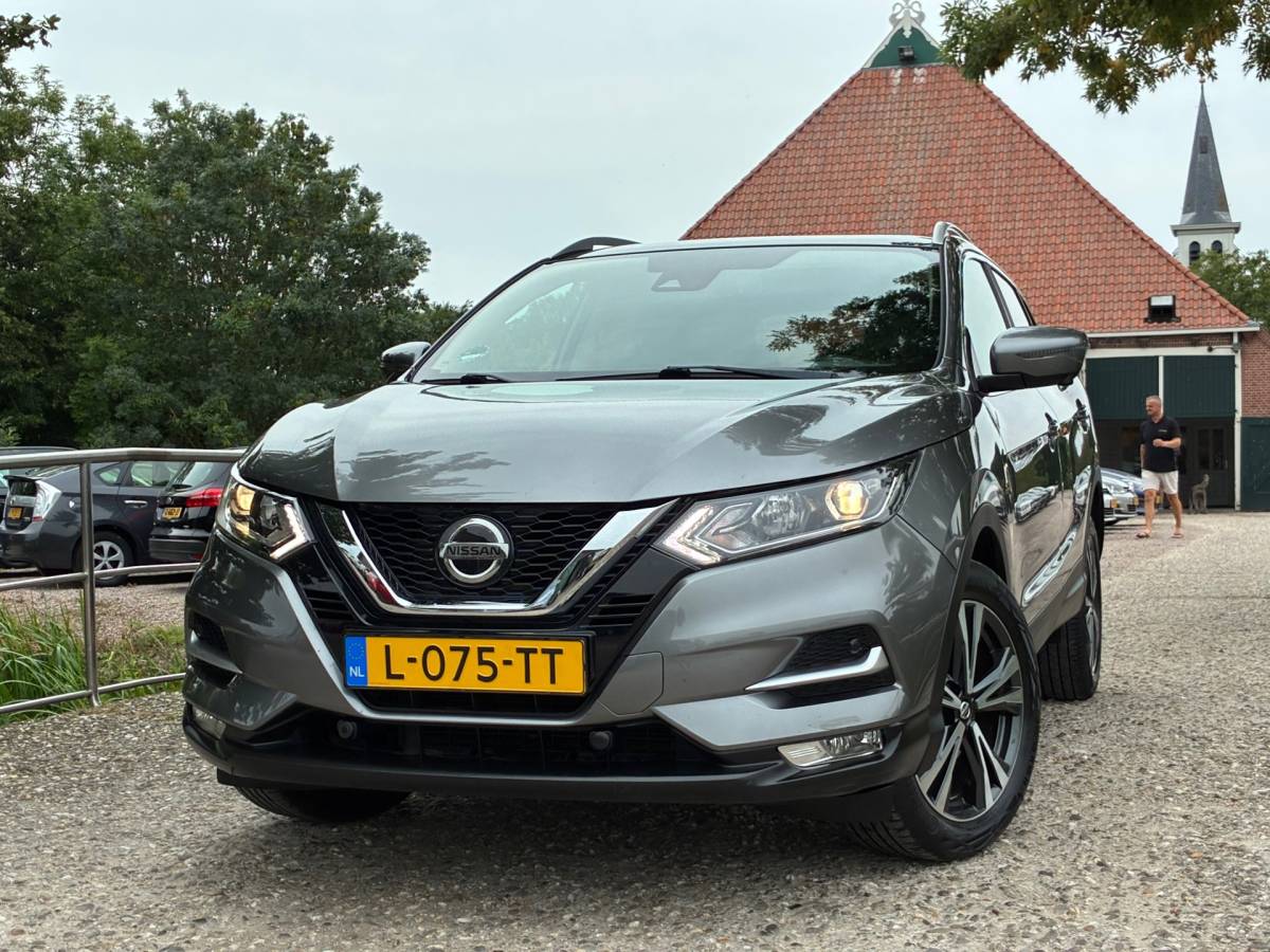 Nissan QASHQAI Nissan Qashqai 1.3 DIG-T N-Connecta | Navi + Clima + Cruise nu €10.975,-!!