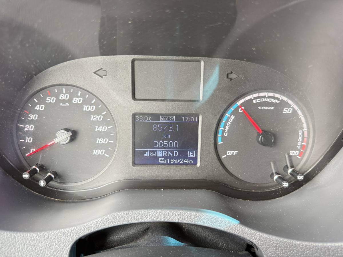 Mercedes-Benz eSprinter Mercedes-Benz eSprinter 312 55 kWh L2H2 Elektrisch 145km WLTP 92,5% (SOH) 80kw Snelladen Climate Control Camera
