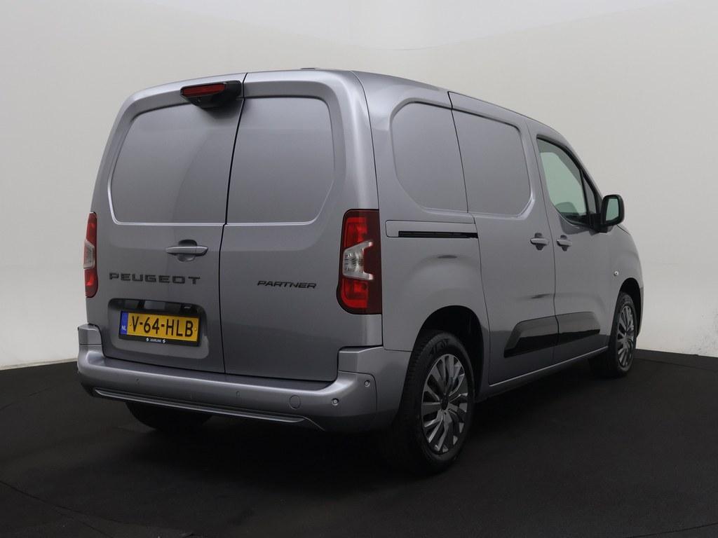 Peugeot Partner Peugeot Partner 1.5HDi 130 Automaat 3p Camera+/Nav/Vc/ Betimmering/CarPlay/Airco/Cruise