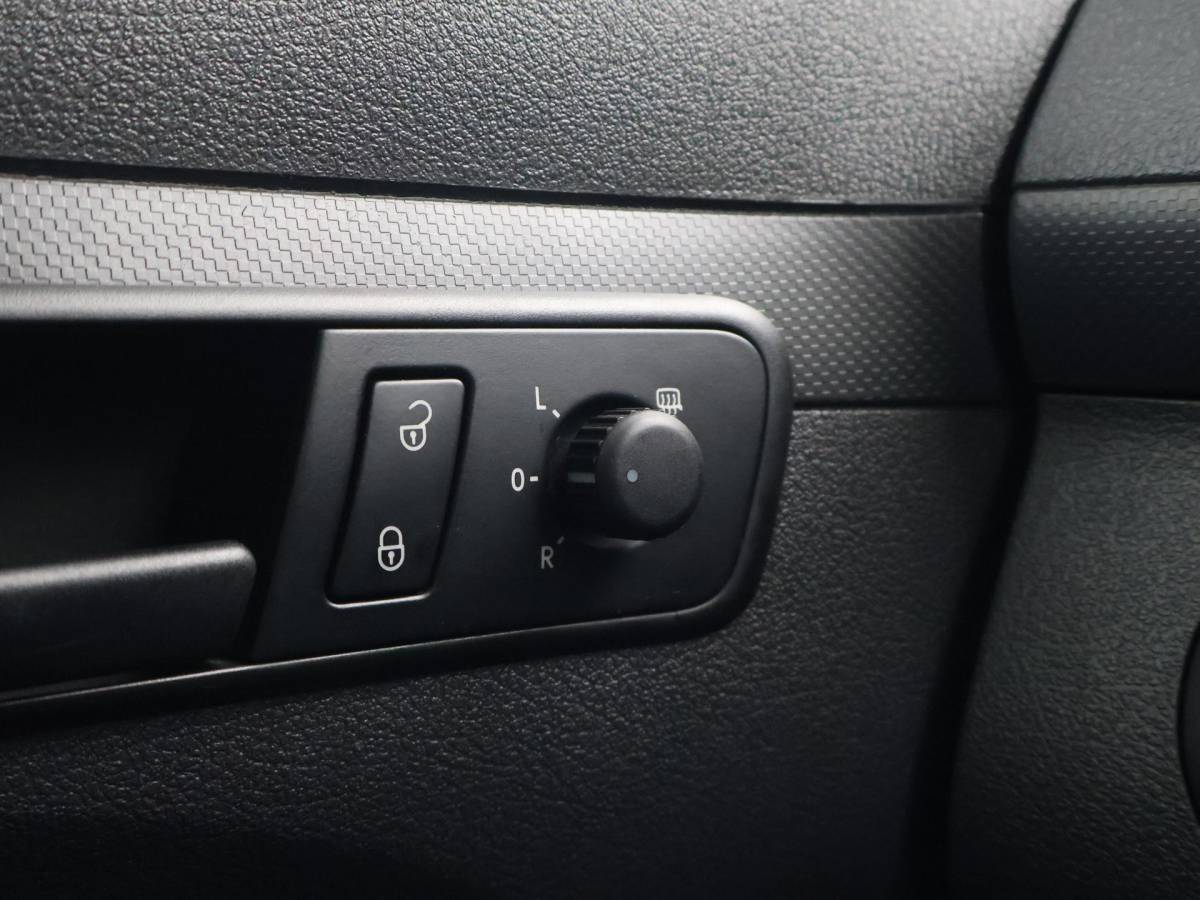 Volkswagen Caddy Volkswagen Caddy 2.0 TDI 110 PK 4MOTION + TREKHAAK 1500 KG | CRUISE CONTROL | LMV