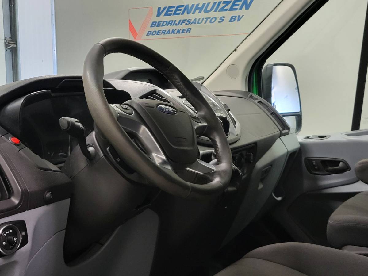 Ford Transit Ford Transit 2.2TDCI L3/H2 2800kg Trekgewicht Apk tot 16-12-2026!