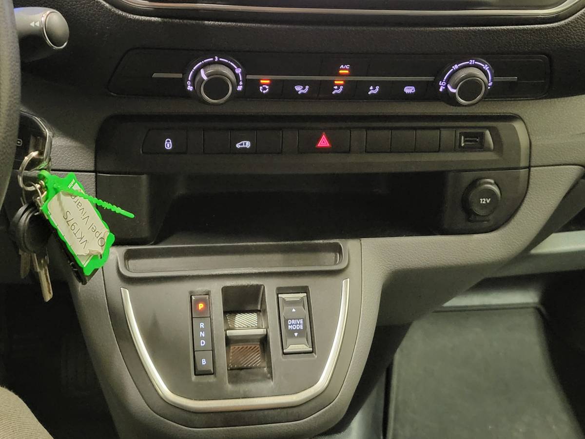 Opel Vivaro-e Opel Vivaro-e 50kWh L3/H1 217km Elektrisch!
