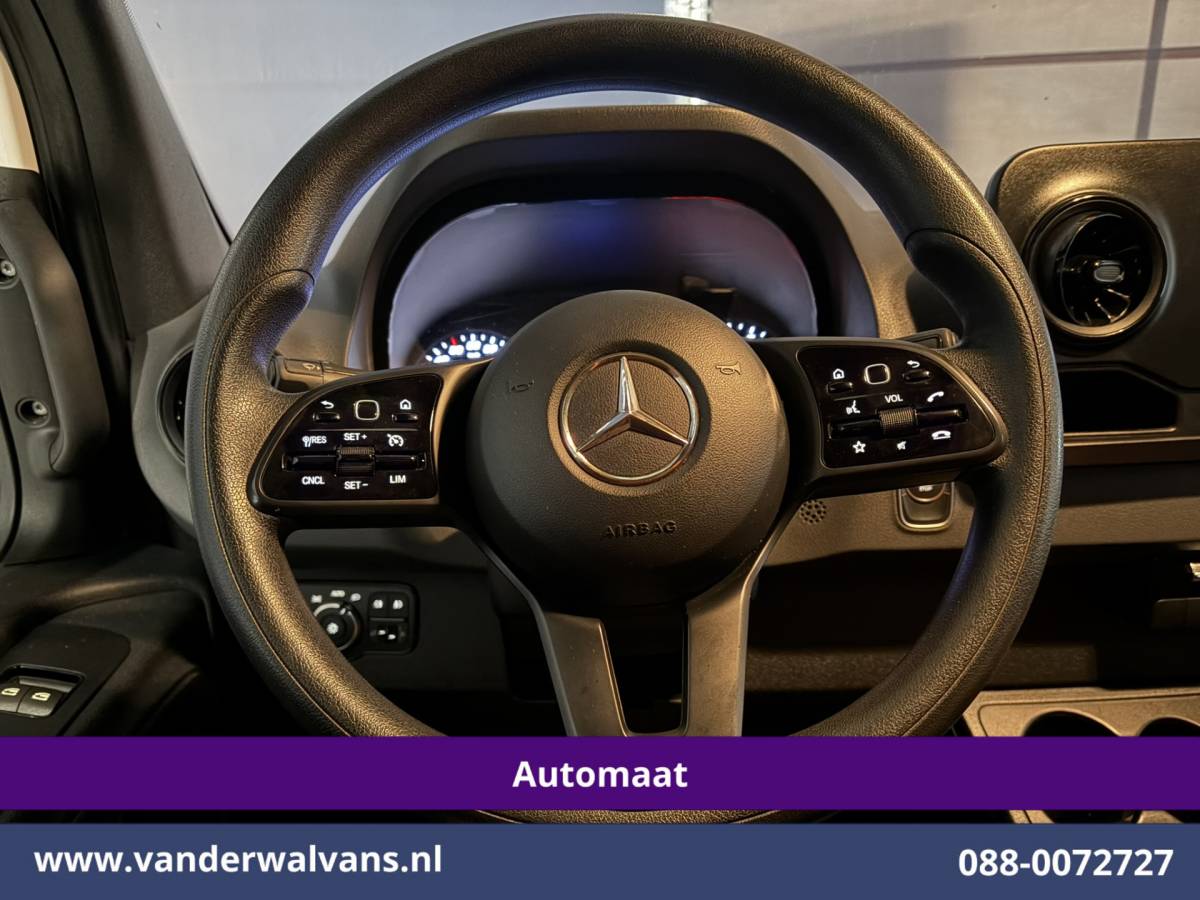 Mercedes-Benz Sprinter Mercedes-Benz Sprinter 314 CDI 143pk Automaat L2H1 Euro6 Airco | Camera | Navigatie | Cruisecontrol Bijrijdersbank