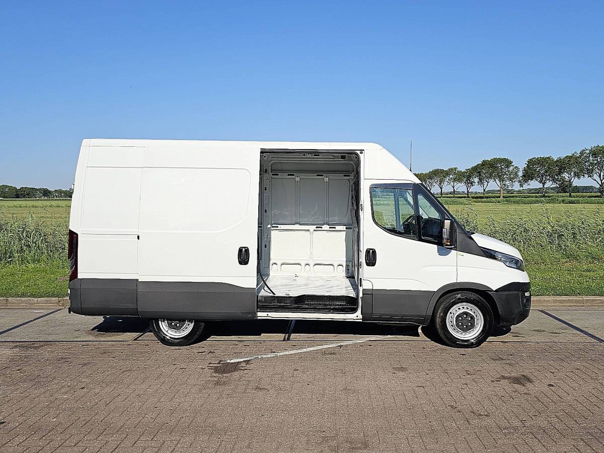 Iveco Daily IVECO DAILY 35S14       l2h2 airco euro6!