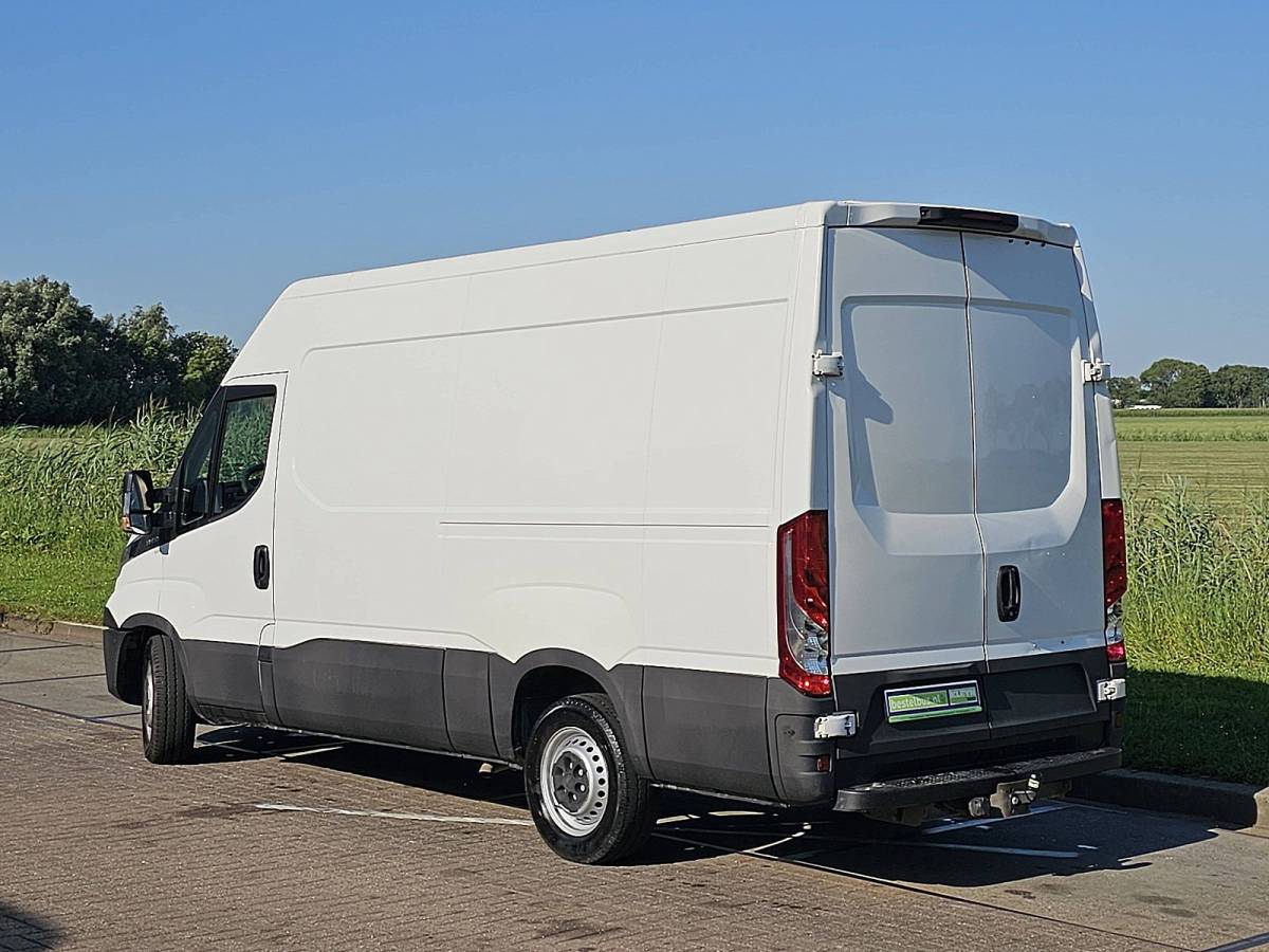 Iveco Daily IVECO DAILY 35S14       l2h2 airco euro6!
