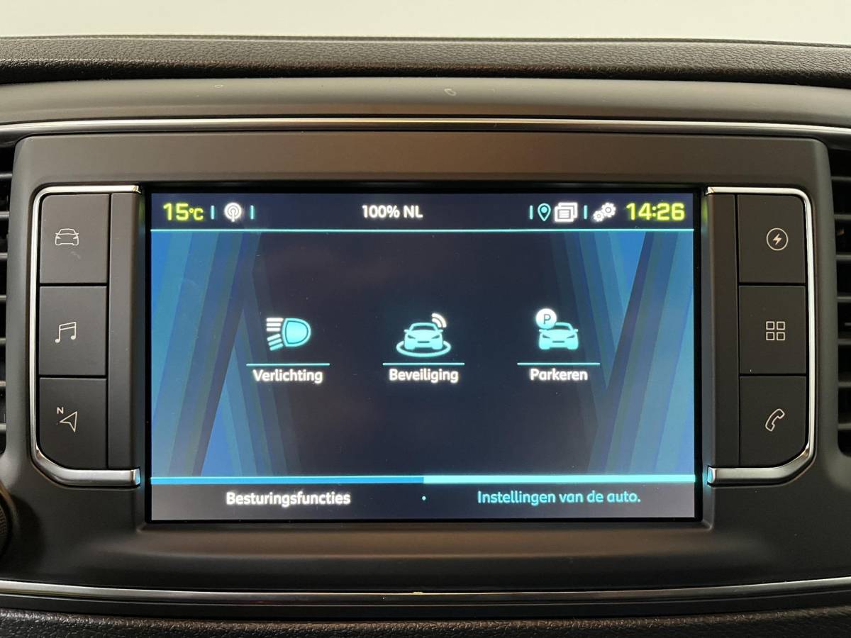 Peugeot e-Expert Peugeot e-Expert Long Premium 75 kWh 3-zits Automaat Airco Navigatie