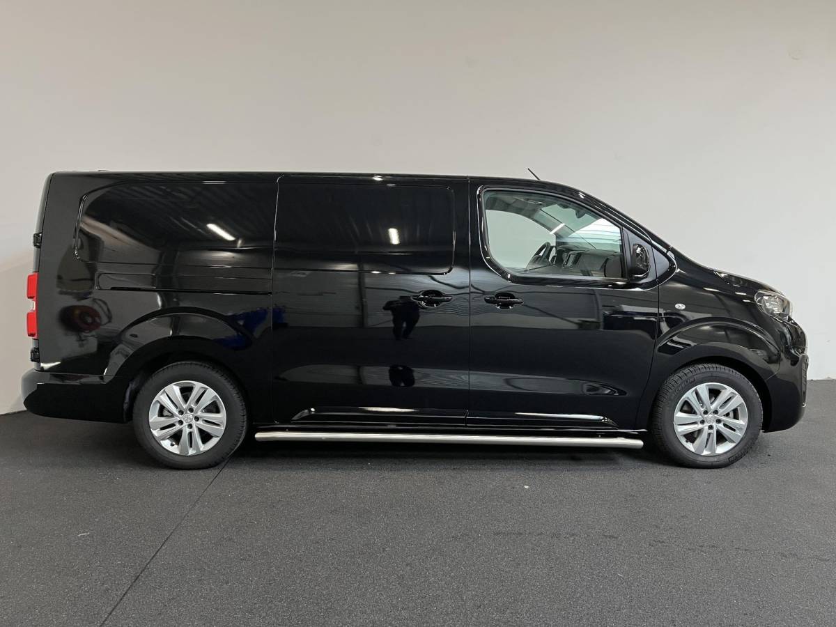 Peugeot e-Expert Peugeot e-Expert Long Premium 75 kWh 3-zits Automaat Airco Navigatie