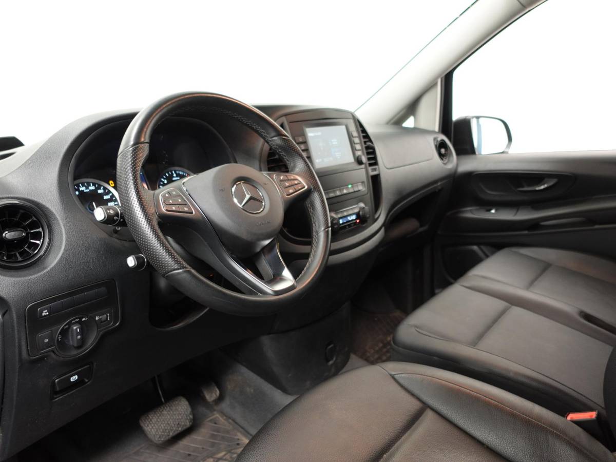 Mercedes-Benz Vito Mercedes-Benz Vito 114 CDI Lang Automaat Airco Bluetooth Camera Trekhaak Navigatie Cruise Control Carplay