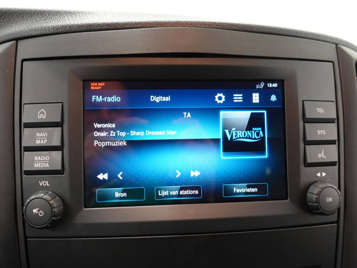 Mercedes-Benz Vito Mercedes-Benz Vito 114 CDI Lang Automaat Airco Bluetooth Camera Trekhaak Navigatie Cruise Control Carplay