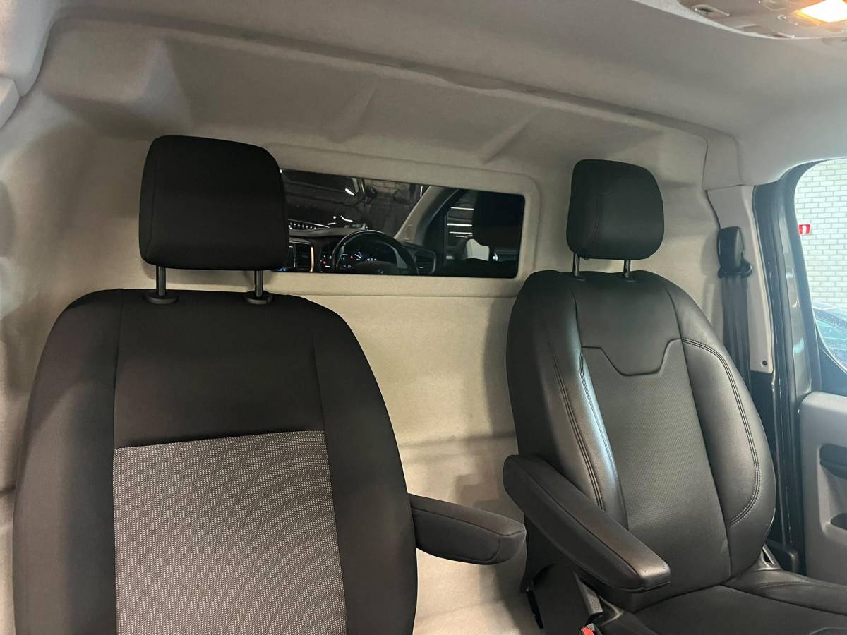 Peugeot Expert Peugeot Expert 2.0 BlueHDI 145 Standard Premium Airco Navi Cruise Control Sidebars PDC VA + Camera DAB+