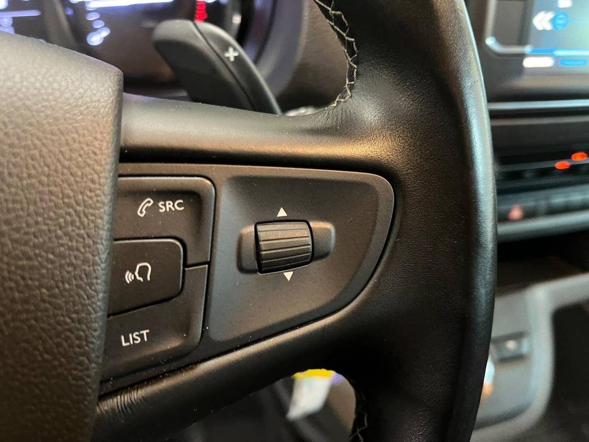 Peugeot Expert Peugeot Expert 2.0 BlueHDI 145 Standard Premium Airco Navi Cruise Control Sidebars PDC VA + Camera DAB+