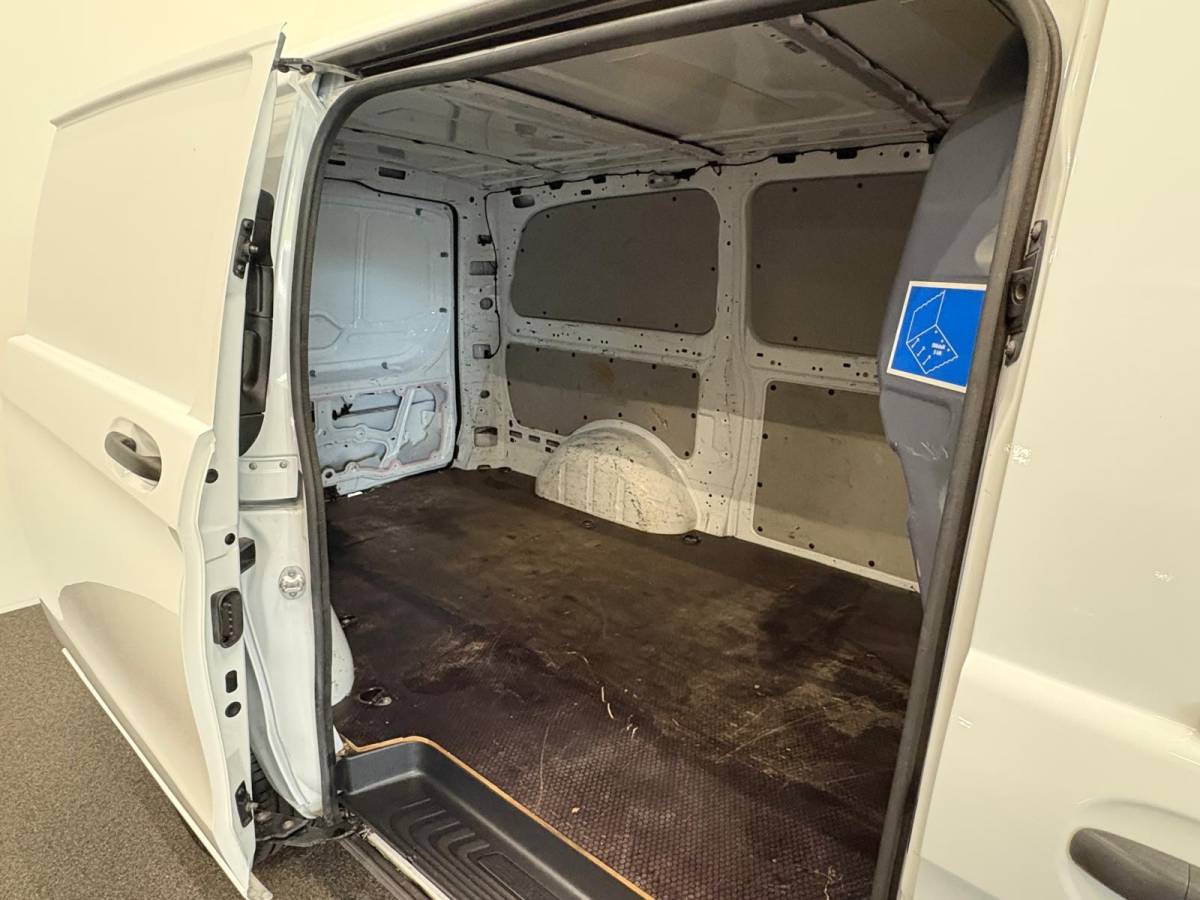 Mercedes-Benz Vito Mercedes-Benz Vito 110 CDI Lang Airco Bluetooth App-connect trekhaak