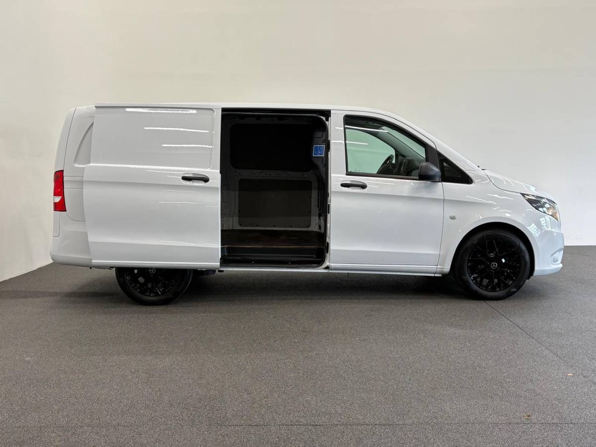Mercedes-Benz Vito Mercedes-Benz Vito 110 CDI Lang Airco Bluetooth App-connect trekhaak