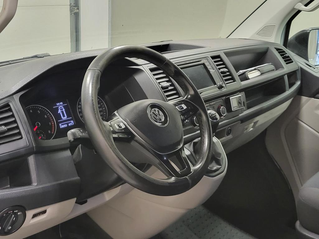 Volkswagen Transporter Volkswagen Transporter 2.0TSI 150pk MARGE! L2/H1 Trekhaak Benzine!