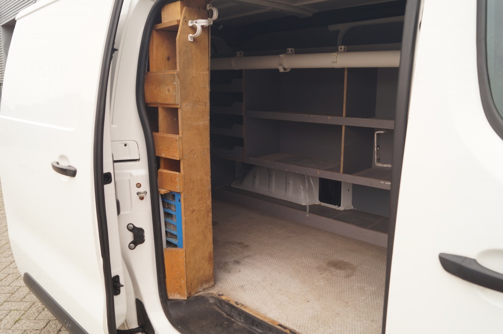 Opel Vivaro Opel Vivaro 2.0 CDTI Automaat L2-H1 Edition -NAVI-CAM-PDC-