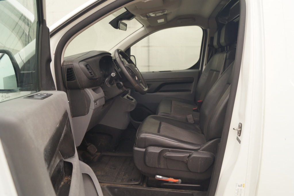 Opel Vivaro Opel Vivaro 2.0 CDTI Automaat L2-H1 Edition -NAVI-CAM-PDC-