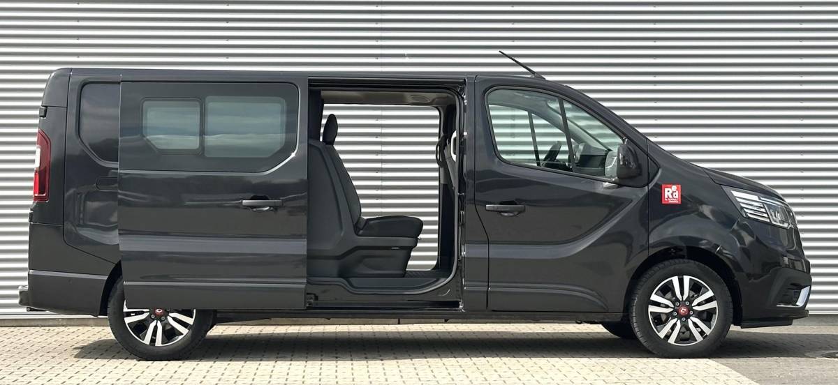 Renault Trafic Renault Trafic 2.0 Blue dCi 150pk L2H1 Dubble cabine DC