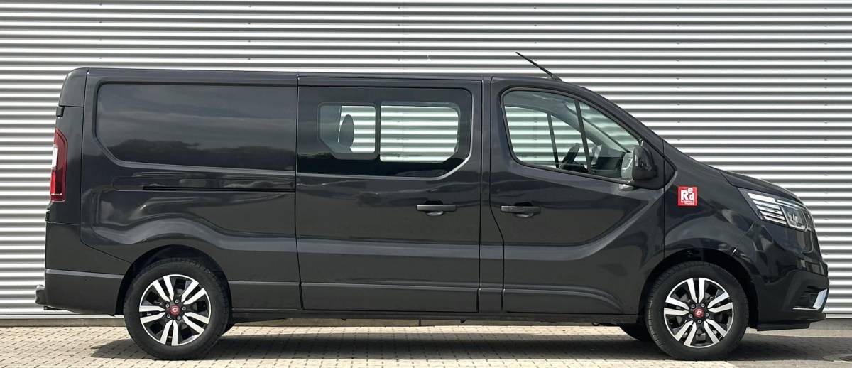 Renault Trafic Renault Trafic 2.0 Blue dCi 150pk L2H1 Dubble cabine DC
