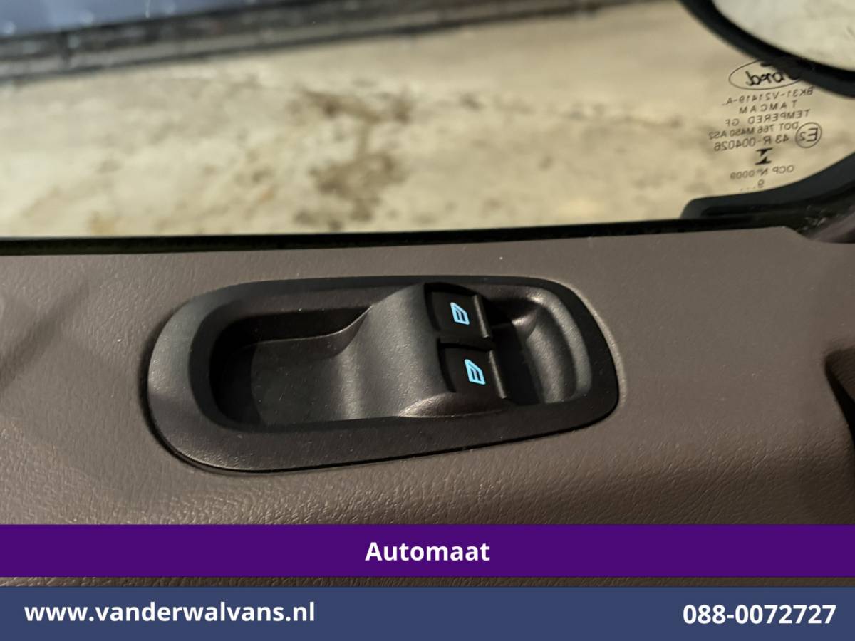 Ford Transit Ford Transit 2.0 TDCI 131pk Automaat L2H2 Euro6 Airco | Camera | Navigatie | Android Auto | LED | Cruisecontrol Verwarmde voorruit, Parkeersensoren, Bijrijdersbank