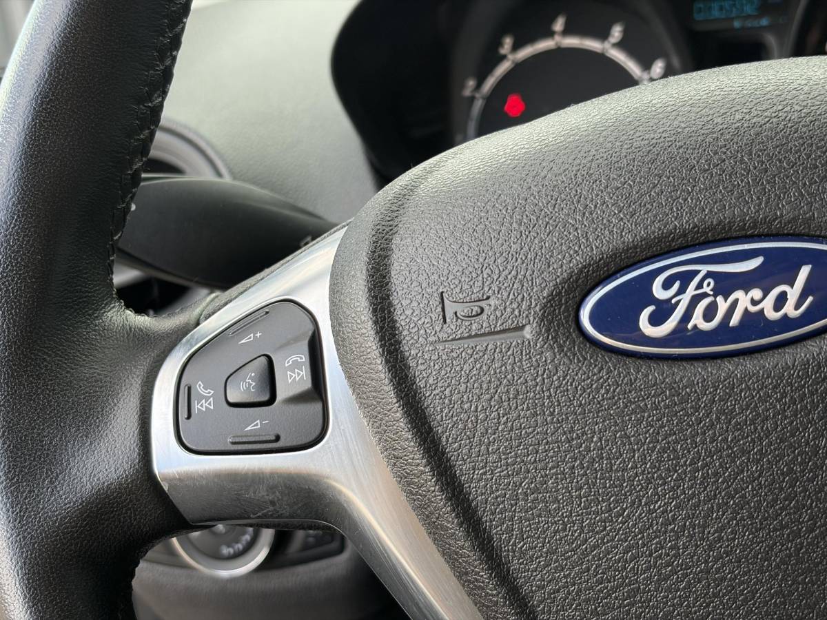 Ford Transit Courier Ford Transit Courier 1.0 Trend EcoBoost S&S | 30.600 KM | Airco | Navigatie | Cruise Control