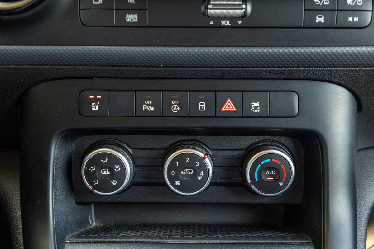 Mercedes-Benz Citan Mercedes-Benz CITAN 110 CDI L1 Pro Automaat I Trekhaak I Airco I Cruise I CarPlay I Android I Camera I Stoelverwarming I 3 Zits
