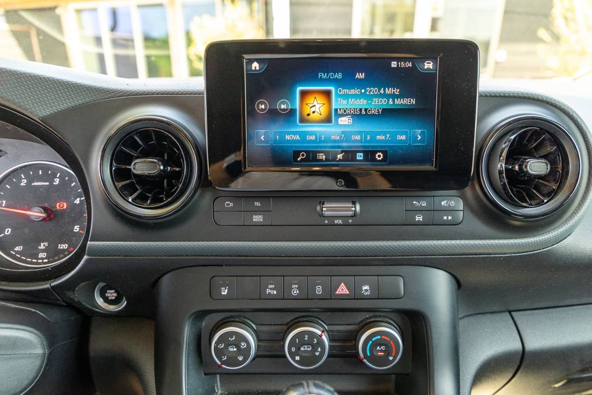 Mercedes-Benz Citan Mercedes-Benz CITAN 110 CDI L1 Pro Automaat I Trekhaak I Airco I Cruise I CarPlay I Android I Camera I Stoelverwarming I 3 Zits