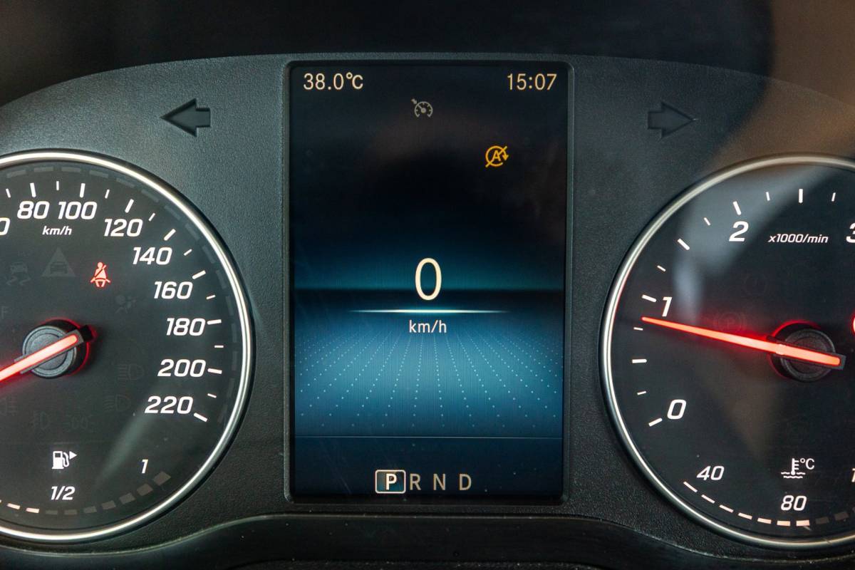 Mercedes-Benz Citan Mercedes-Benz CITAN 110 CDI L1 Pro Automaat I Trekhaak I Airco I Cruise I CarPlay I Android I Camera I Stoelverwarming I 3 Zits