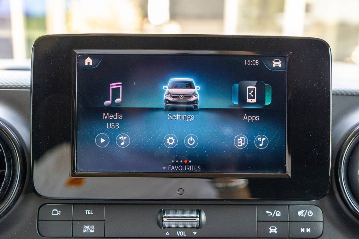 Mercedes-Benz Citan Mercedes-Benz CITAN 110 CDI L1 Pro Automaat I Trekhaak I Airco I Cruise I CarPlay I Android I Camera I Stoelverwarming I 3 Zits