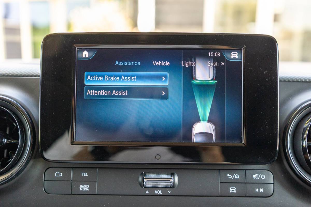 Mercedes-Benz Citan Mercedes-Benz CITAN 110 CDI L1 Pro Automaat I Trekhaak I Airco I Cruise I CarPlay I Android I Camera I Stoelverwarming I 3 Zits