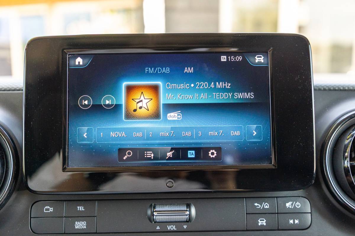 Mercedes-Benz Citan Mercedes-Benz CITAN 110 CDI L1 Pro Automaat I Trekhaak I Airco I Cruise I CarPlay I Android I Camera I Stoelverwarming I 3 Zits
