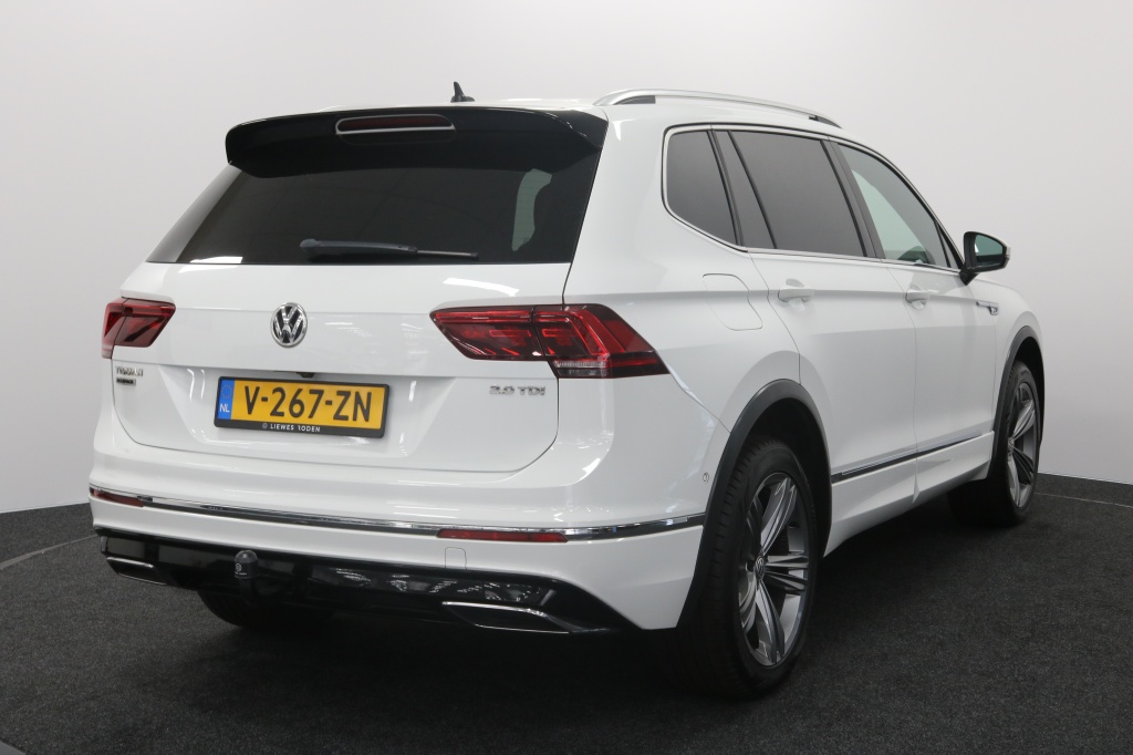 Volkswagen Tiguan Volkswagen TIGUAN 2.0 TDI Highline (Automaat) (Grijs kenteken)