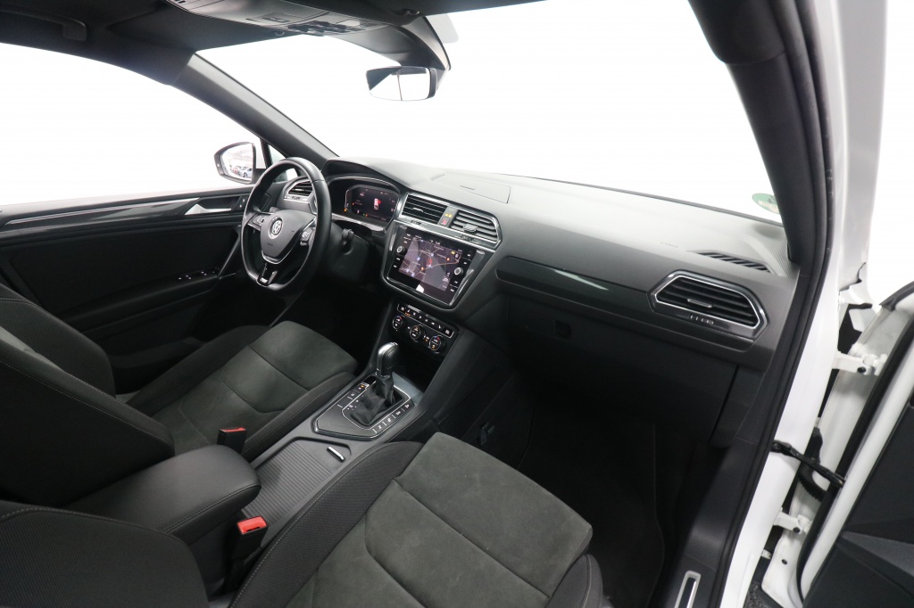 Volkswagen Tiguan Volkswagen TIGUAN 2.0 TDI Highline (Automaat) (Grijs kenteken)