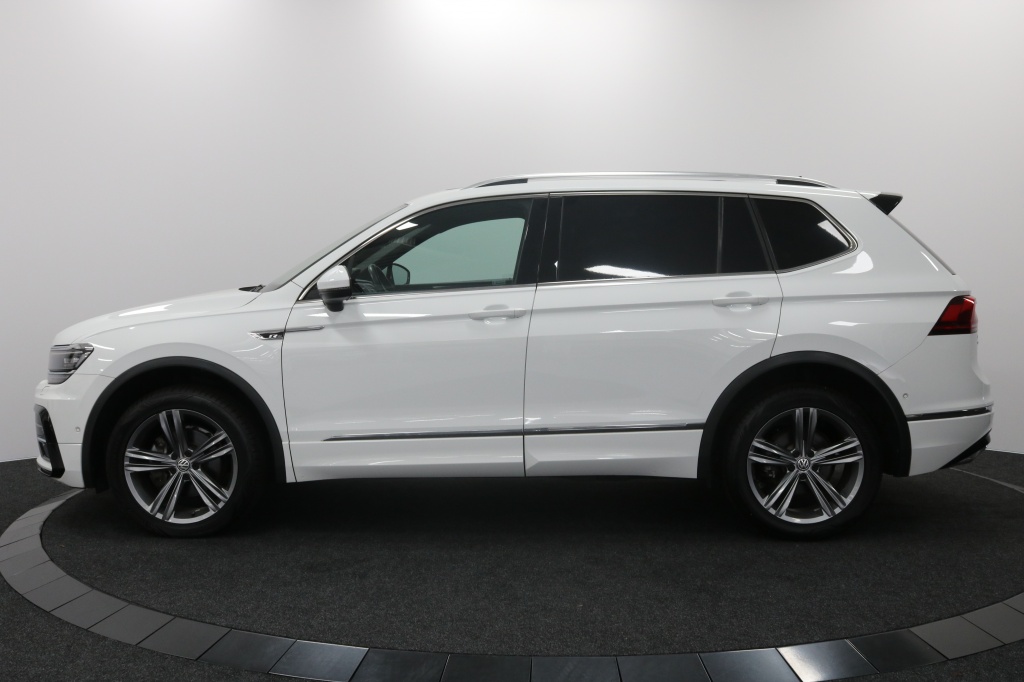 Volkswagen Tiguan Volkswagen TIGUAN 2.0 TDI Highline (Automaat) (Grijs kenteken)