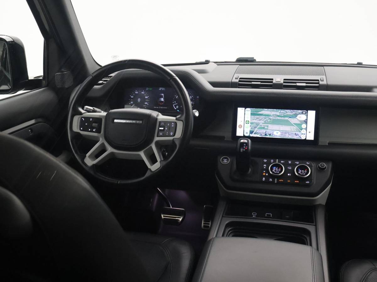 Land Rover Defender Land Rover Defender 3.0 P400 6-CILINDER BENZINE GRIJS KENTEKEN HSE + PANORAMA | HEAD-UP | TREKHAAK | 360 CAMERA