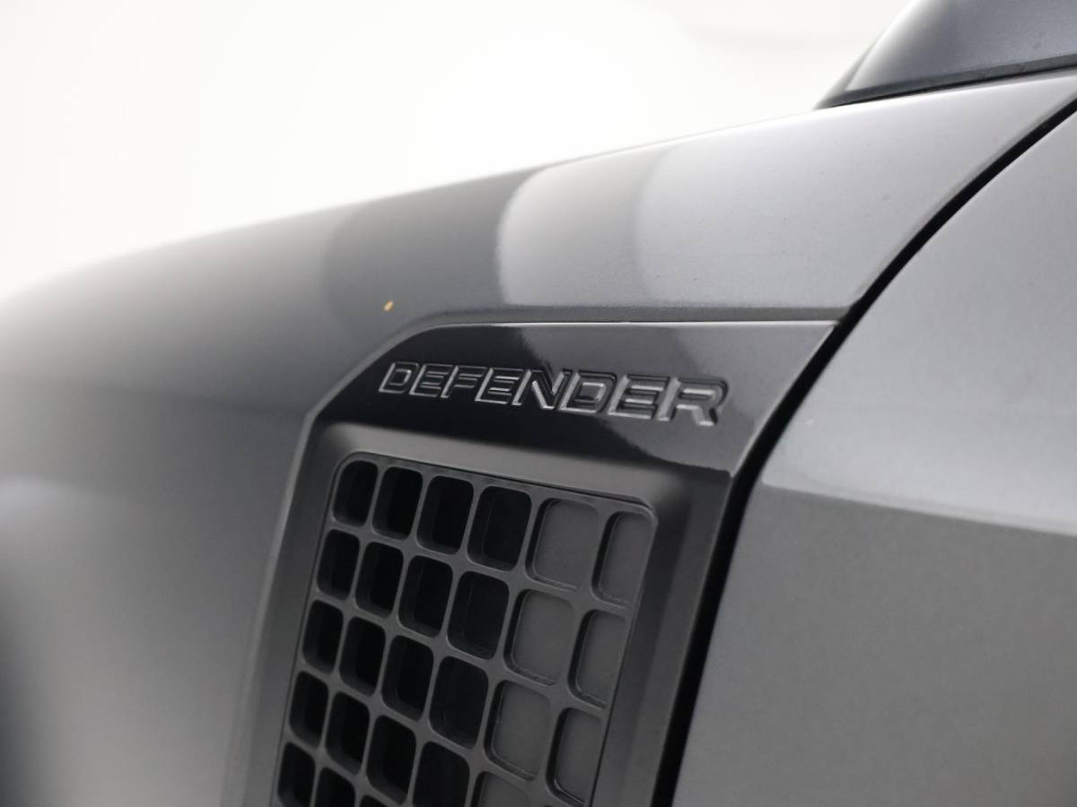 Land Rover Defender Land Rover Defender 3.0 P400 6-CILINDER BENZINE GRIJS KENTEKEN HSE + PANORAMA | HEAD-UP | TREKHAAK | 360 CAMERA