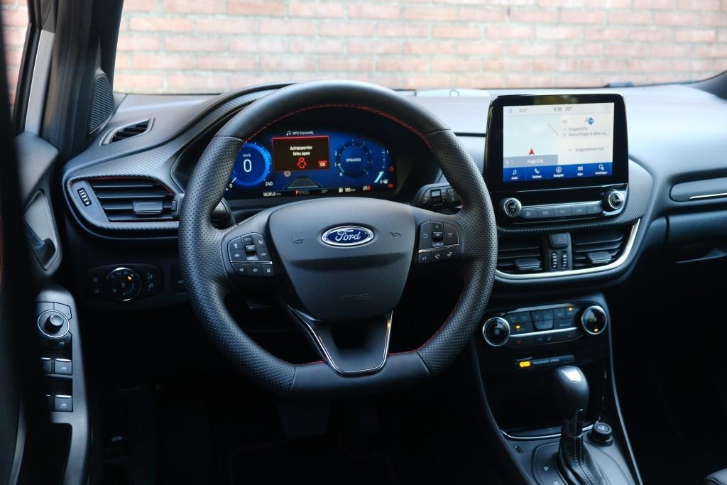 Ford Puma Ford Puma 1.0 EcoBoost Hybrid 155pk Aut. ST-Line X | Navi | App Connect | Adaptive Cruise | Full LED | Elektrische Achterklep | B&O Audio | Camera | Winter Pakket